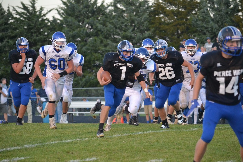 Pierce Public Schools Bluejay Football